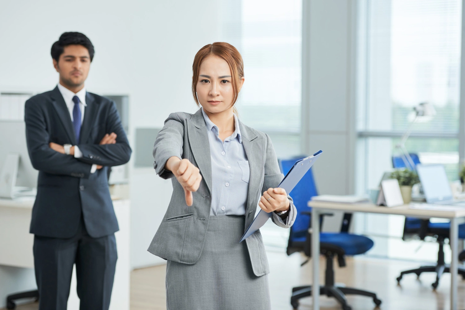 Usaha Tanpa Legalitas Berisiko Besar, CV Jadi Solusi Aman